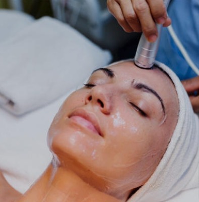 Facial con microdermoabrasión